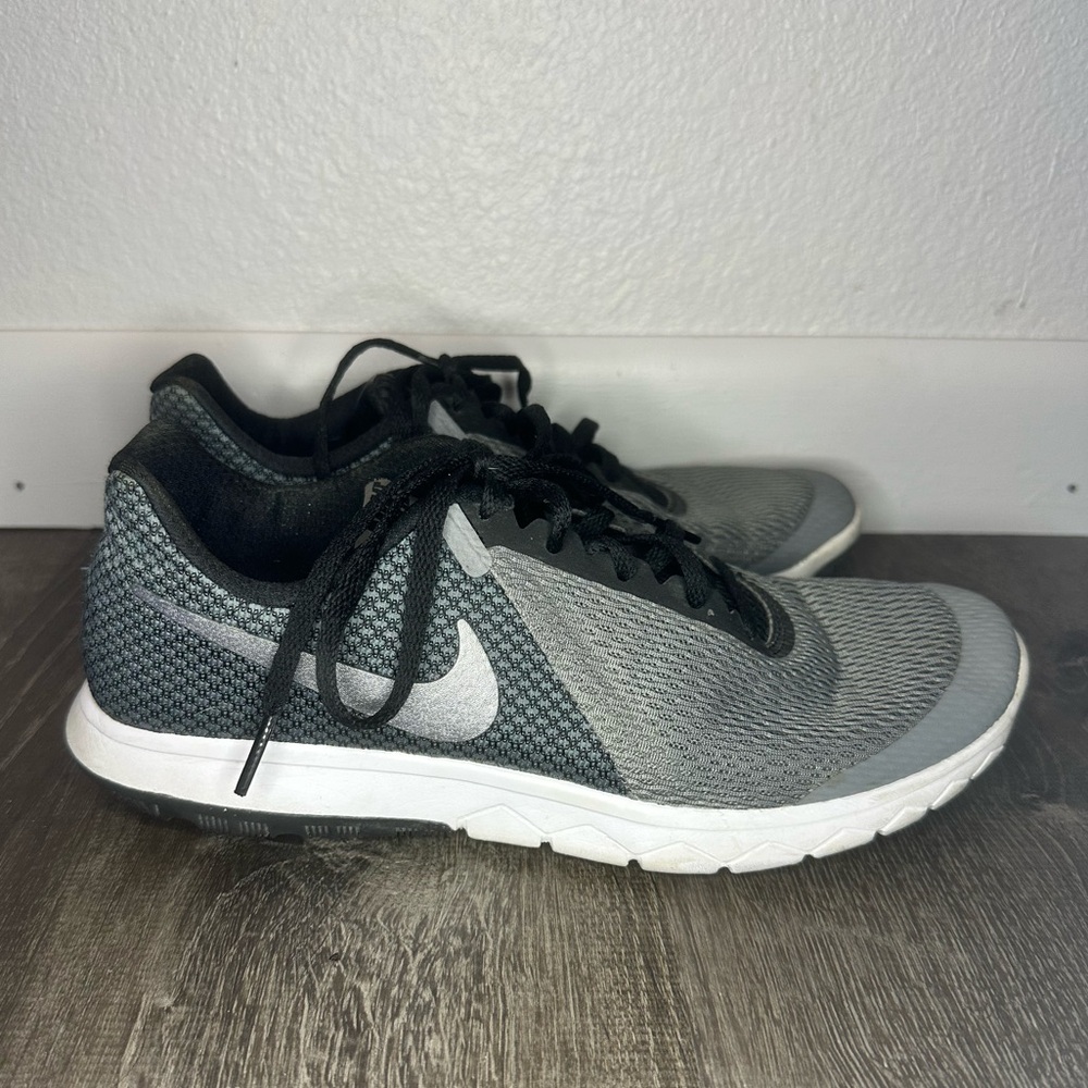 Woman’s Nike‎ Shoes